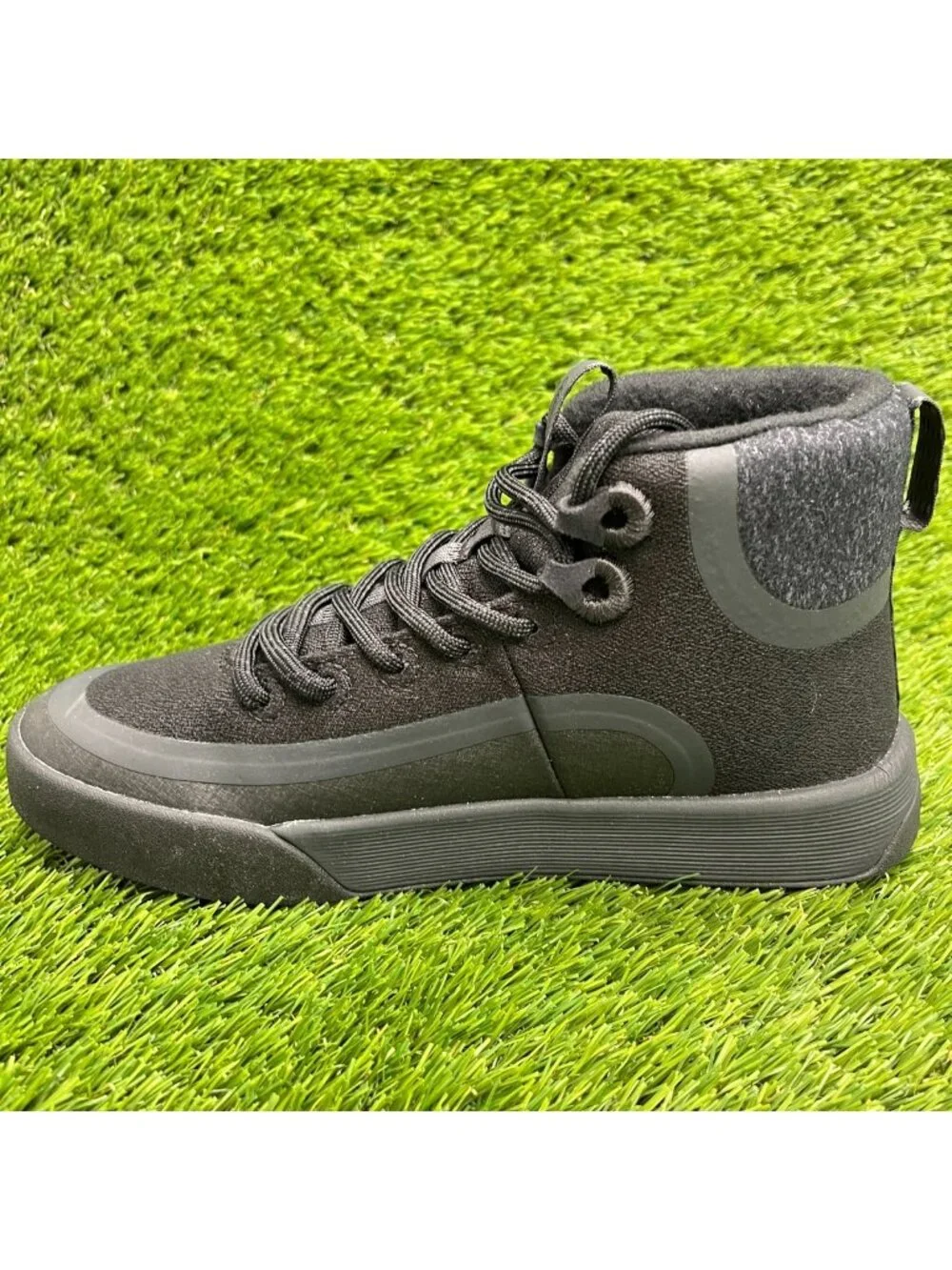 Allbirds Cruiser Mid Explore Womens Size 6.5 Black Athletic Shoes Sneakers